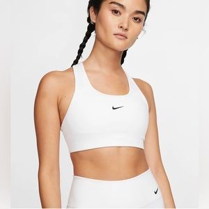 Nike Swoosh Bra